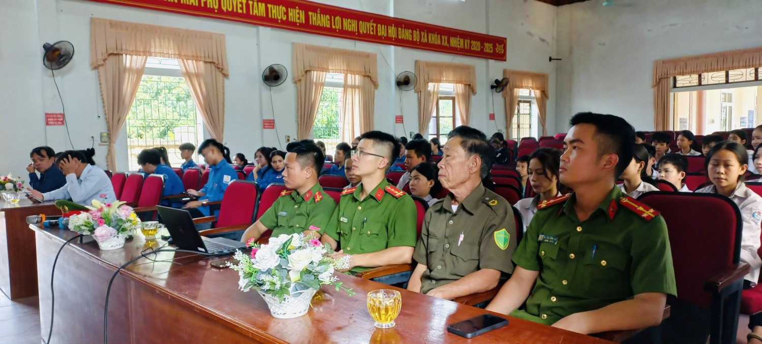 ĐOÀN THANH NIÊN XÃ MAI PHỤ TỔ CHỨC HỘI NGHỊ TUYÊN TRUYỀN PHÒNG CHỐNG TỘI PHẠM, TỆ NẠN MA TÚY,  TÁC HẠI CỦA THUỐC LÁ ĐIỆN TỬ, PHÒNG CHÁY CHỮA CHÁY VÀ PHÒNG CHỐNG ĐUỐI NƯỚC CHO ĐOÀN VIÊN THANH NIÊN